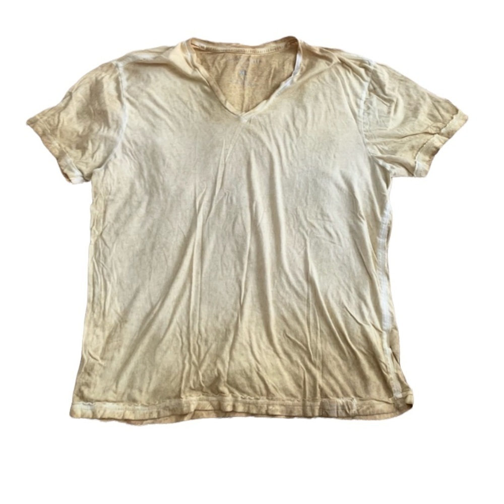 Calvin Klein | V-Neck Yellow Mustard Ombré Wash